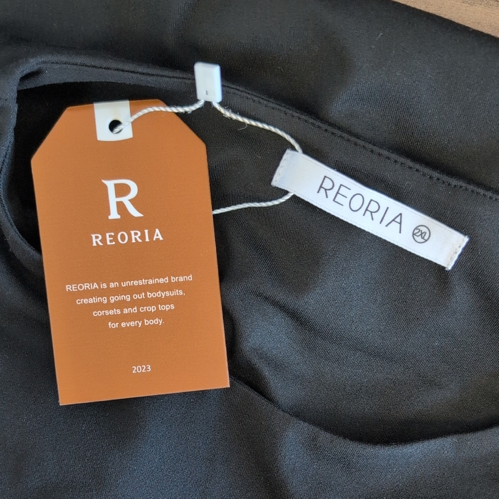 ReoRia Black Sleeveless Crop Fitted Tank Top NWT 2XL        W208 - Picture 4 of 7